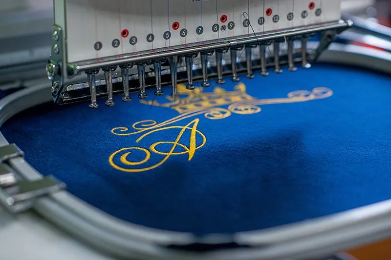 刺繍業界の最新技術と歴史的技術でニーズに応える